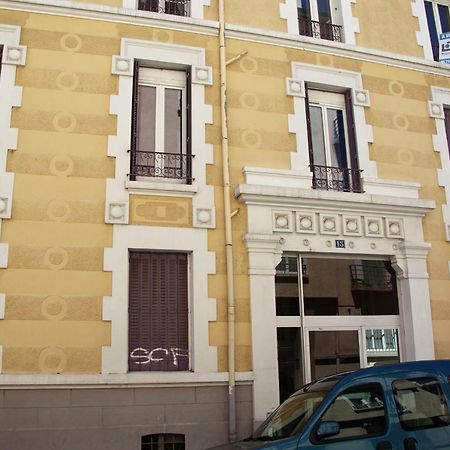 Rent4Night Grenoble Europole Appartement Buitenkant foto